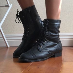 Wet seal black boots